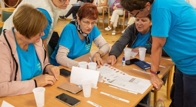 Régi emlékek, új élmények- fiatalos lendülettel vetélkedtek