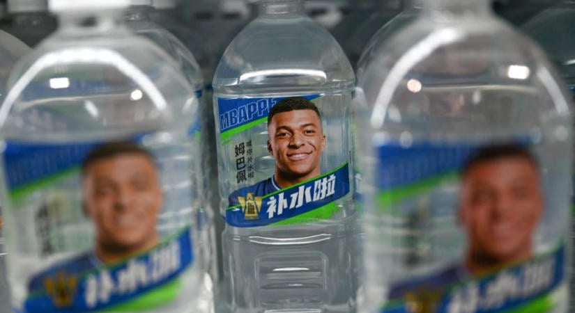 Maóval viccelődött, így Mbappé hirtelen a kínai nép ellenségévé vált
