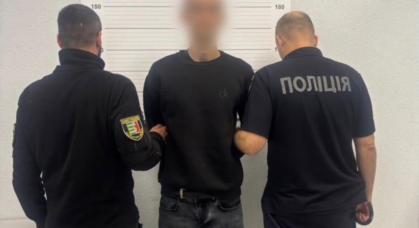 Kratomot foglalt le a rendőrség Ungváron, egy 21 éves férfit őrizetbe vettek