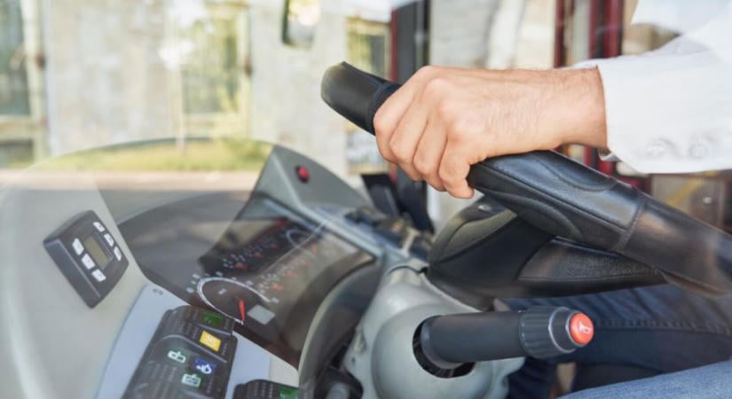Gyalogost gázolt a debreceni buszsofőr