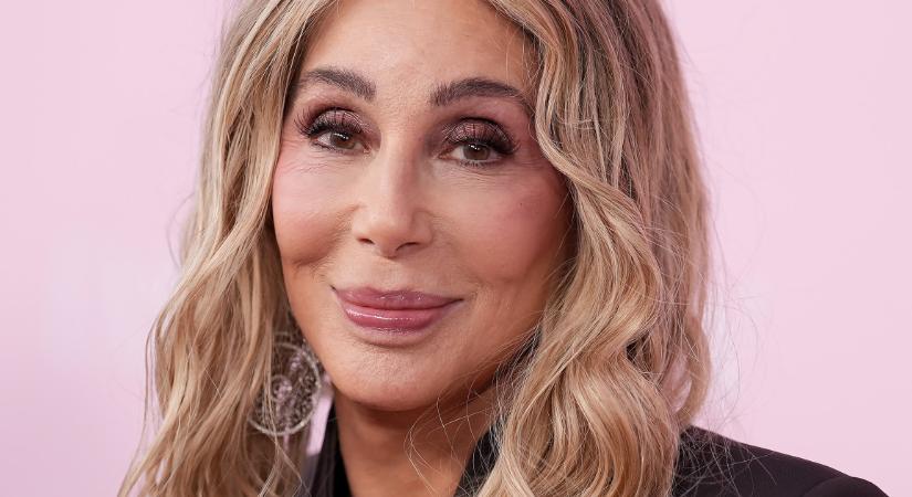 Cher 80 évesen újra férjhez megy? Gyémántgyűrűs posztja felrobbantotta a közösségi médiát