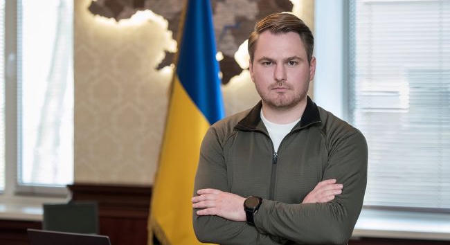 Kravcsenko legfőbb ügyész hivatalosan okirathamisítással gyanúsította meg a NABU igazgatóját