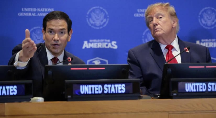 Trump nem találta Rubiót, pedig ott ült közvetlenül mellette