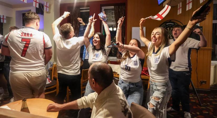 Kosznovszky Márk: Euforikus a hangulat Angliában