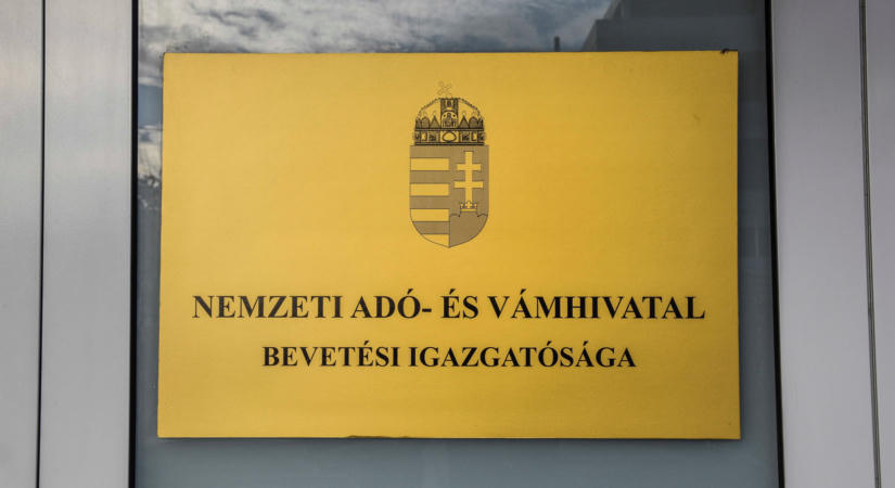 1,8 millió ember kap értesítést a NAV-tól – érdemes megnézni, tartozásról vagy visszajáró pénzről van-e szó