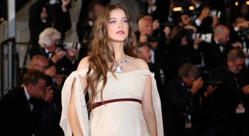 Titokban megszülethetett Palvin Barbara kislánya? Árulkodó fotók