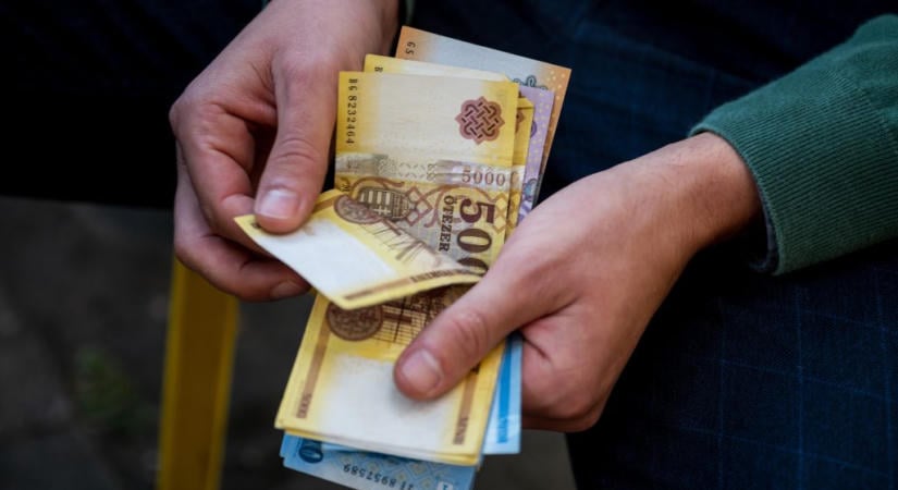 KSH: júliusban 7,8 százalékkal nőtt a reálkereset