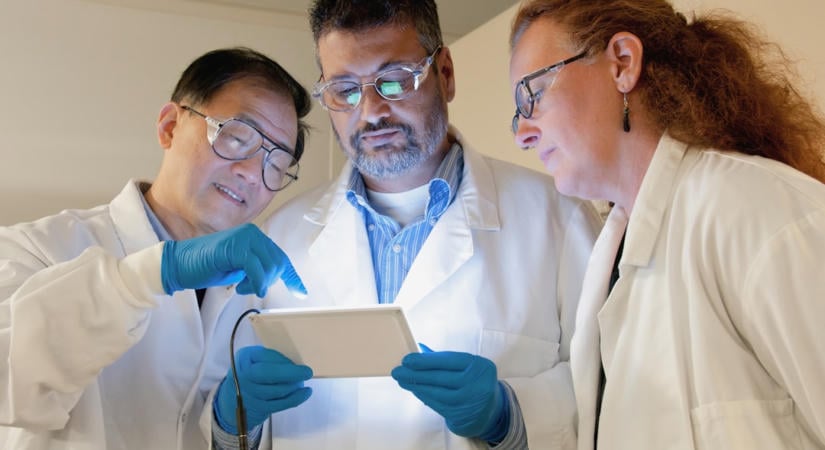 Valós betegadatokkal teszteli az orvosi AI-k gyengeségét a Carnegie Mellon új benchmarkja