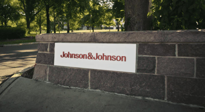 Johnson & Johnson talkumper – 3 milliárd dolláros egyezséggel zárulhat a jogi csata