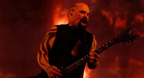 A színfalak mögött egészen más arcát mutatja Kerry King