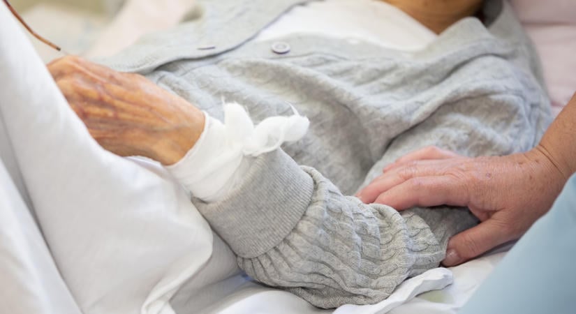 Olyat tettek a 102 éves nénivel a Kútvölgyi kórházban, amit alig hitt el a lánya