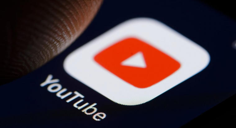 A világ egyik legismertebb rendezője YouTube-karrierbe kezd