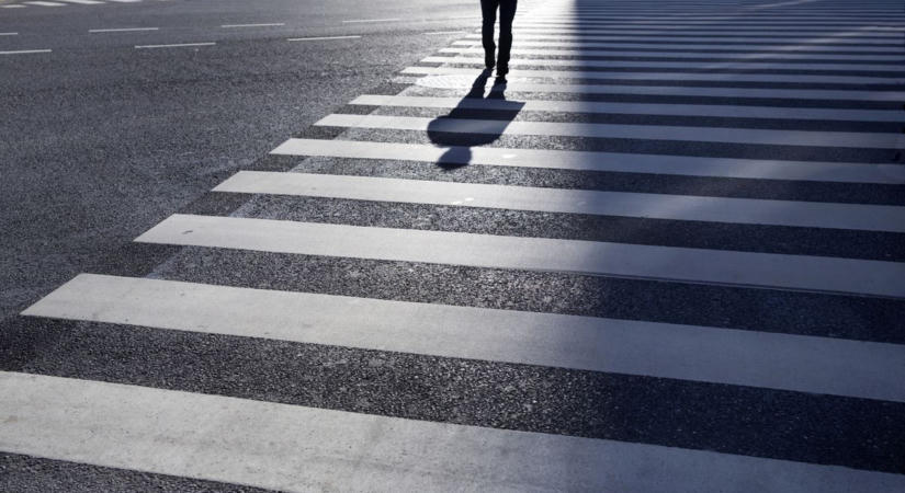 Utak újulnak meg, parkolók és gyalogátkelők épülnek a Jászság három településén