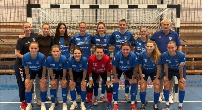 Egerben kezdik a női futsalosok a szezont