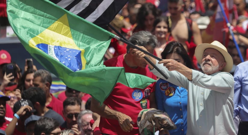 Szappanoperába illő küzdelmet hoz a vasárnap kezdődő brazil elnökválasztás