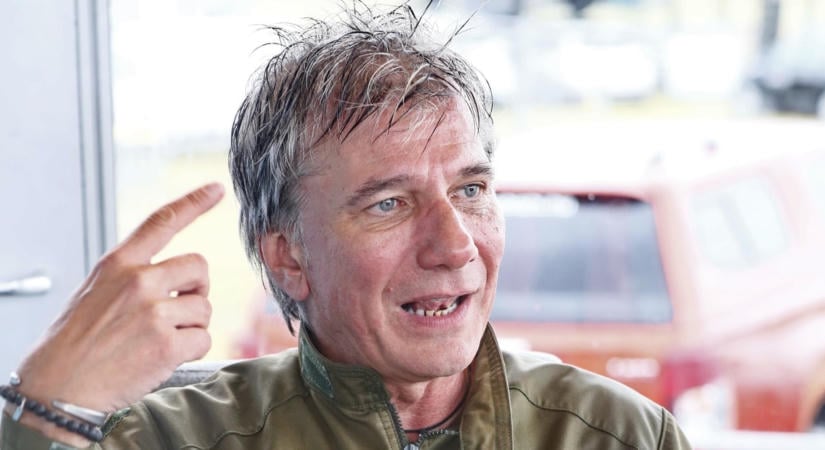 Bochkor Gábor elárulta, hogy él most: "Arra az életformára, amit én élek, nincs tömegközlekedés"
