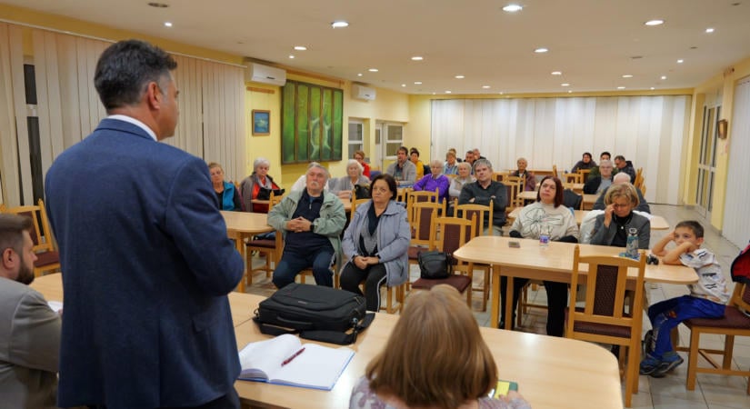 Egyirányúsítás helyett sebességkorlátozást vezethetnek be a Móricz Zsigmond utcában