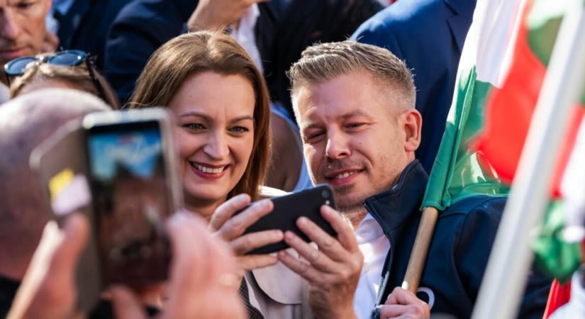 Magyar Péter újabb látványos mérföldkő előtt áll, már csak ennyi hiányzik hozzá