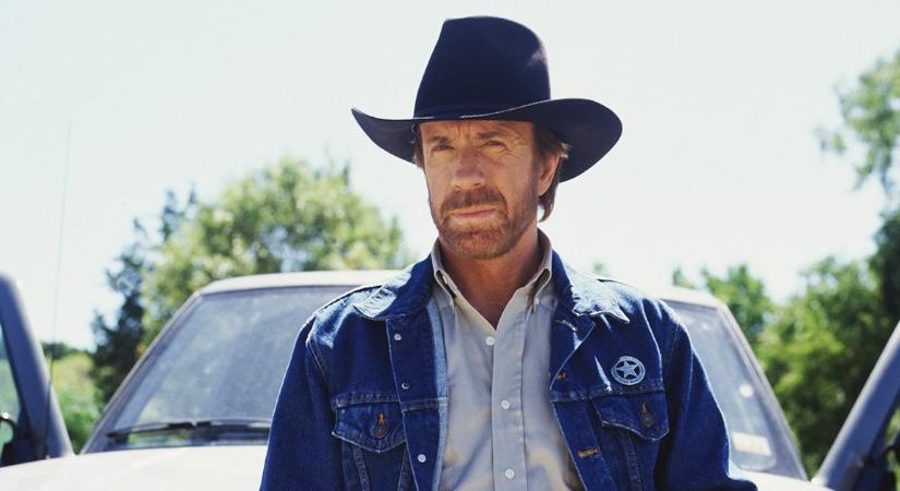Chuck Norris ”besétált az X-Faktorba”, és Majkáék kiestek