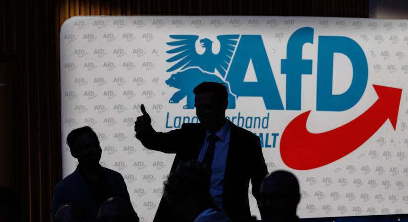 Politikai földindulás történt egy német tartományban - Egy fontos területen is tarolt a szélsőjobb