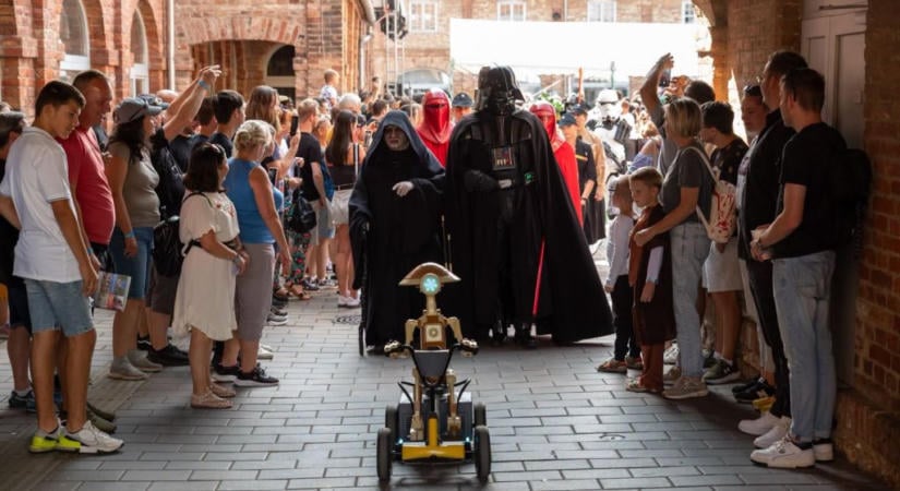 Egy messzi-messzi galaxis költözik Pécsre: érkezik a IV. Pécsi Star Wars Nap