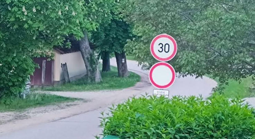 Autóval többé nem lehet csak úgy behajtani – szeptembertől szigorítanak Sárbogárdon
