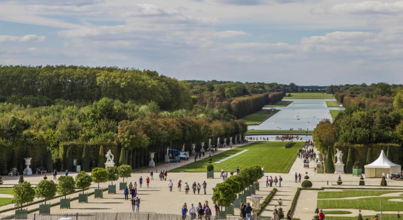 Séta Versailles-ban, a Napkirály és az illatok birodalmában