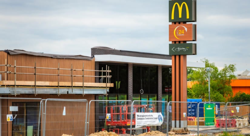 Sokmilliós fejlesztés jön a vidéki nagyvárosban: új üzletház és McDonalds is érkezhet