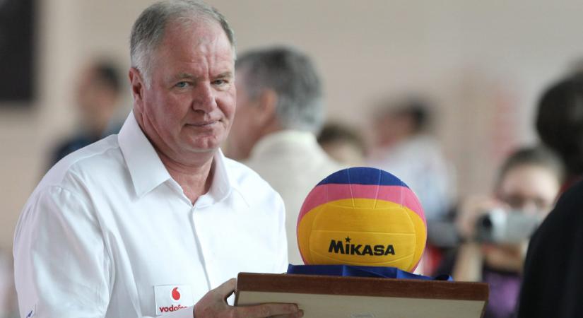 Kemény Dénes az edzői vb-hangulatról: ahhoz, hogy egy kapitány szellemes és udvarias legyen, kell 2-3 gól előny és legfeljebb 5 perc hátra