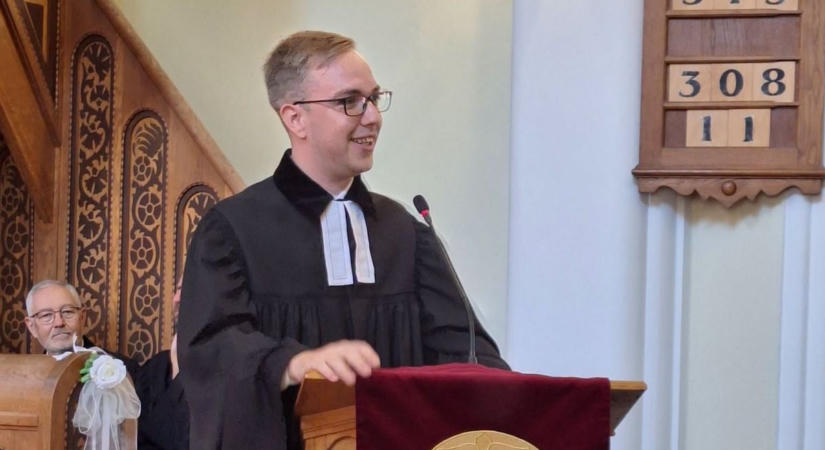 Ünnepel a kaposvári evangélikus gyülekezet