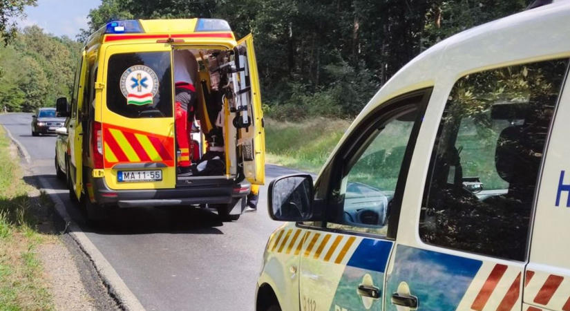 Motoros szenvedett balesetet Pornóapátinál