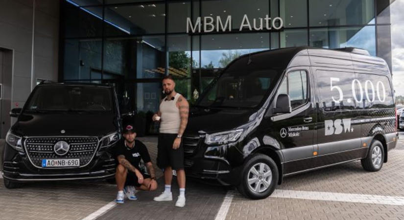 A BSW-nek adta át 5000. autóját a Mercedes-Benz Miskolc