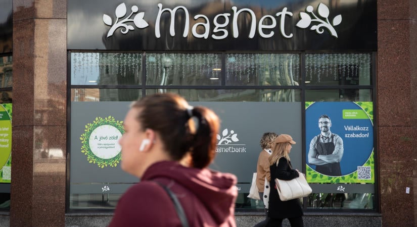 Négyszer is leáll ez az országos magyar bank: mutatjuk, mikor nem működnek a kártyák