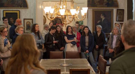 Újra megnyitja kapuit a Róth Miksa Emlékház és Gyűjtemény! – Ingyenes programokkal várja látogatóit a nyitóhétvégén az iparművész egykori otthona – 2026. szeptember 5-6.