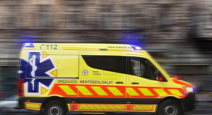 Baleset történt a 4-es főúton, Kaba közelében