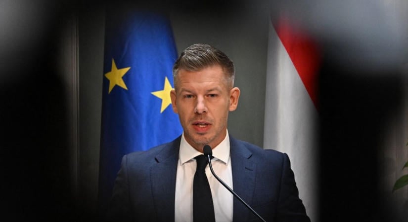 Jön a nyugdíjas SZÉP-kártya, 120 ezer forintra emelik a minimálnyugdíjat