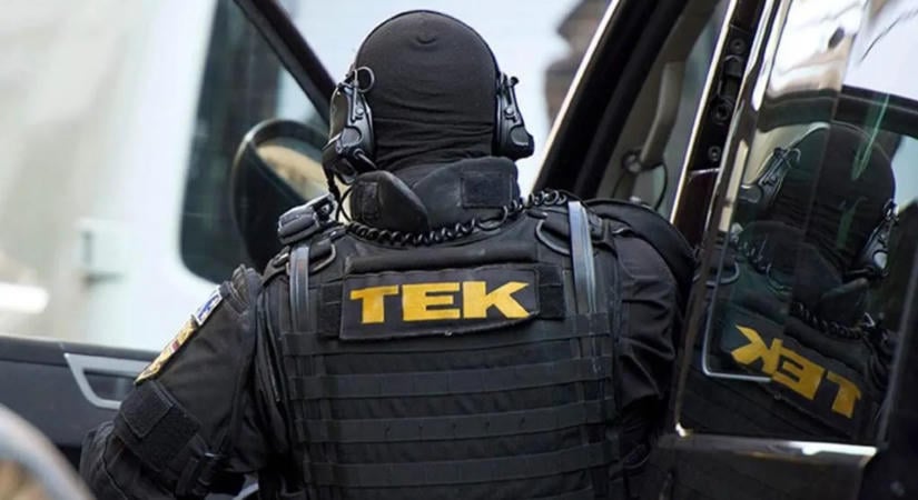 Kiderítettük, miért vonult ki a TEK csütörtök reggel Vecsésre