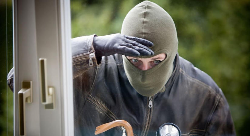 Saját kertjében üldözte a rejtélyes betörőt a kőröshegyi Sherlock
