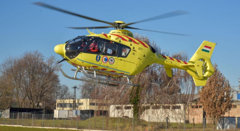 Másfél éves kislány zuhant ki az ablakon, mentőhelikopter vitte el