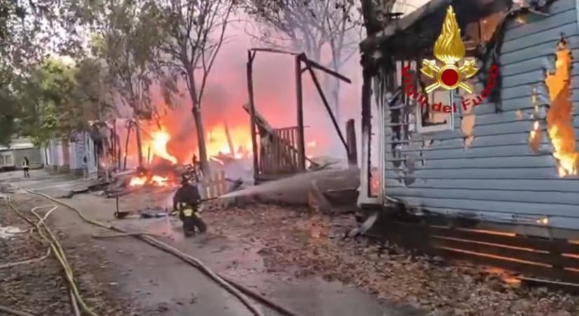 Tűz ütött ki egy Verona melletti campingben, sokan megsérültek – videó