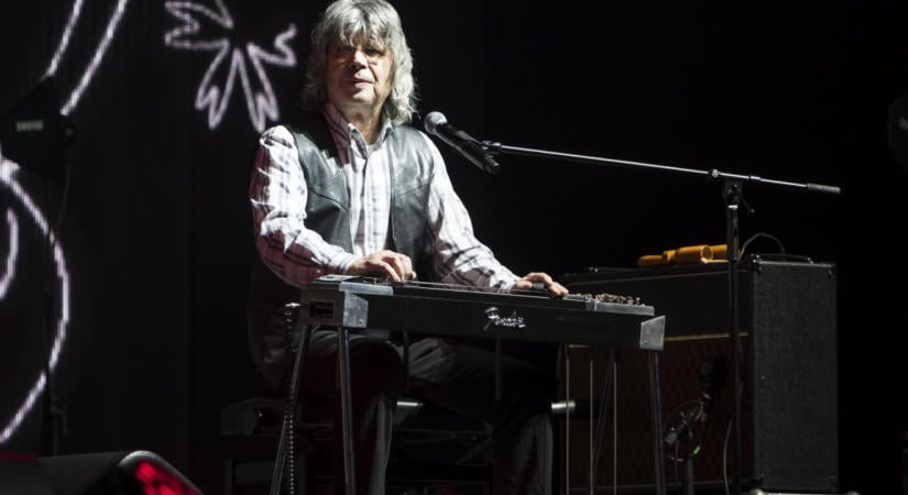 AI-ügyi kiállás Bródy János és Lovasi András egyetértésével