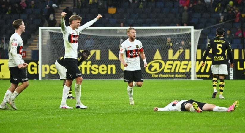 Az év legőrültebb meccsén félidőben még 0–0 volt, majd összesen 11 gól született és egy 99. perces gól döntött