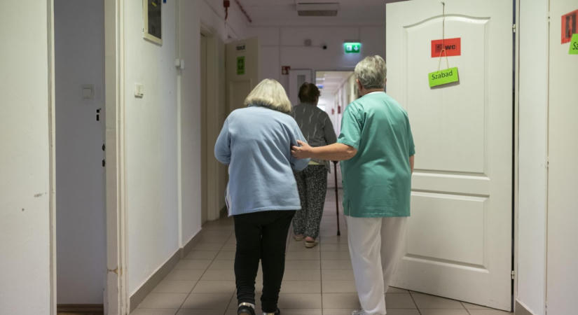 Sztrájkot készítenek elő a szociális szféra képviselői
