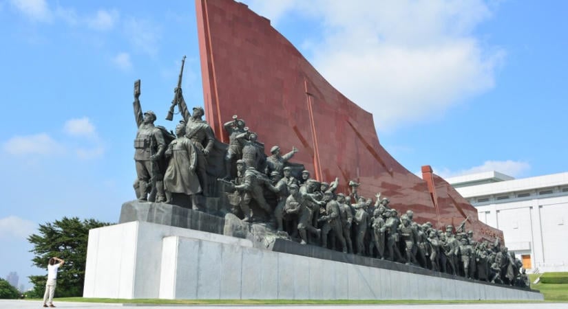 Észak-Korea diktátorának húga kemény üzenetet küldött