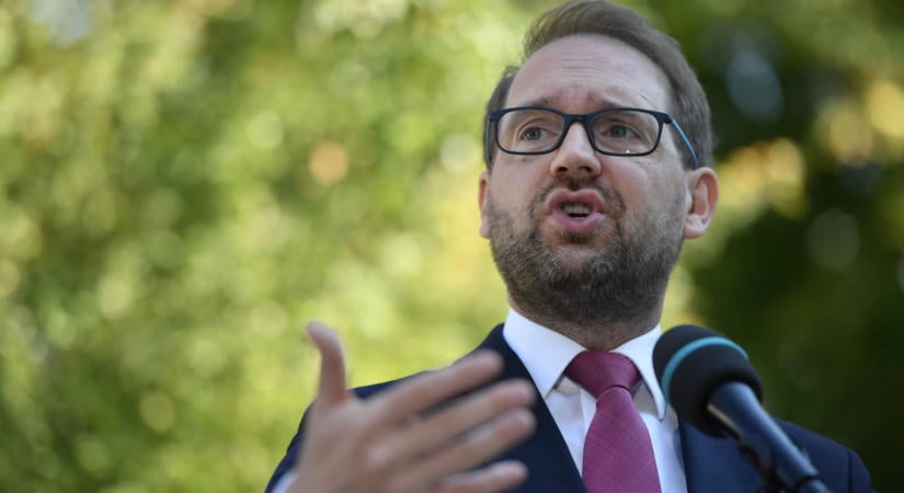 Fritz: az USR előrehozott választásokat kér