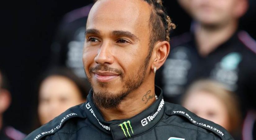 Itt a hivatalos bejelentés: Lewis Hamilton a Ferrarihoz igazol