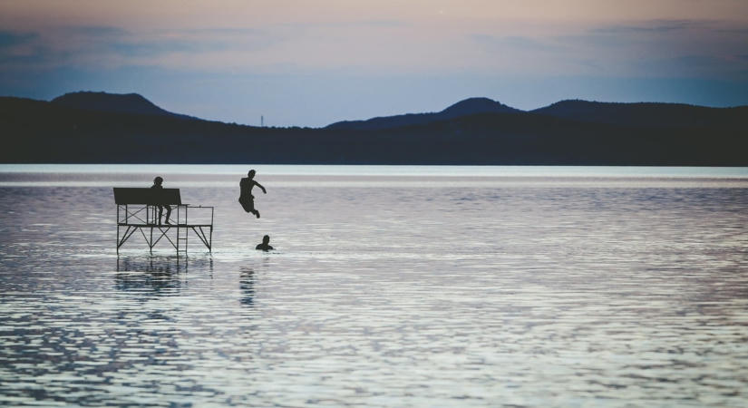 Eddig tart az invázió a Balatonon, már mindenhol ott vannak