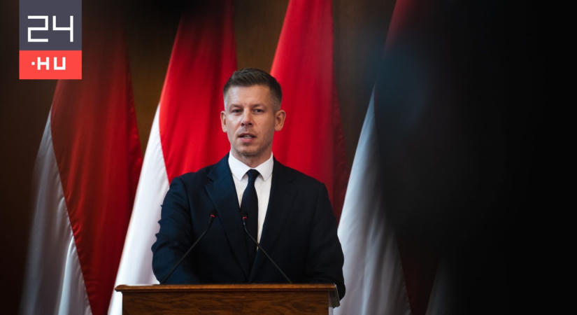 Magyar Péter mutatott egy előterjesztést, amiből kiderül: Orbánék már 2022-ben tudták, hogy az energiarendszer a végnapjait éli