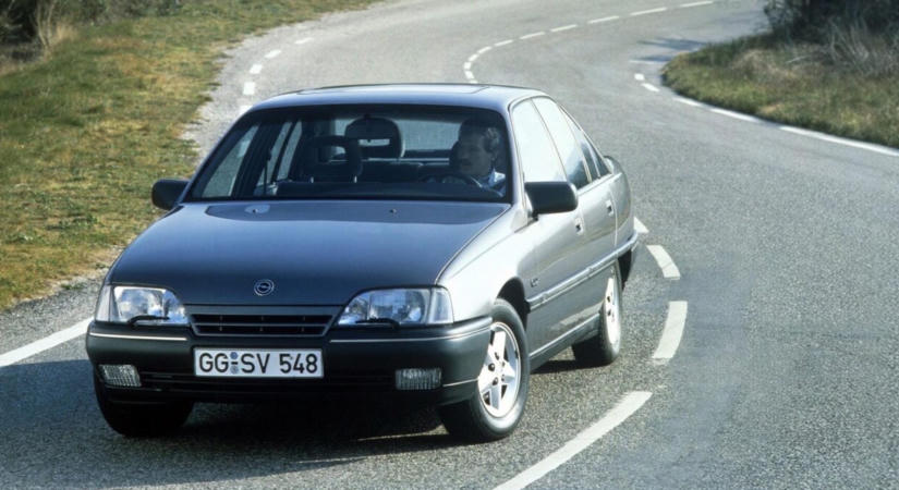 Negyvenéves az Opel utolsó igazi autópálya-cirkálója, az Omega