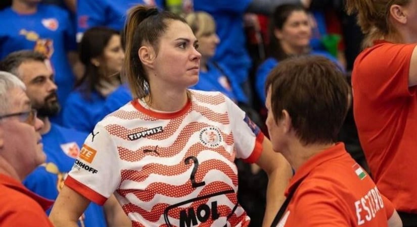 Megműtötték Szőllősi-Zácsik Szandrát, hetekig nem játszhat